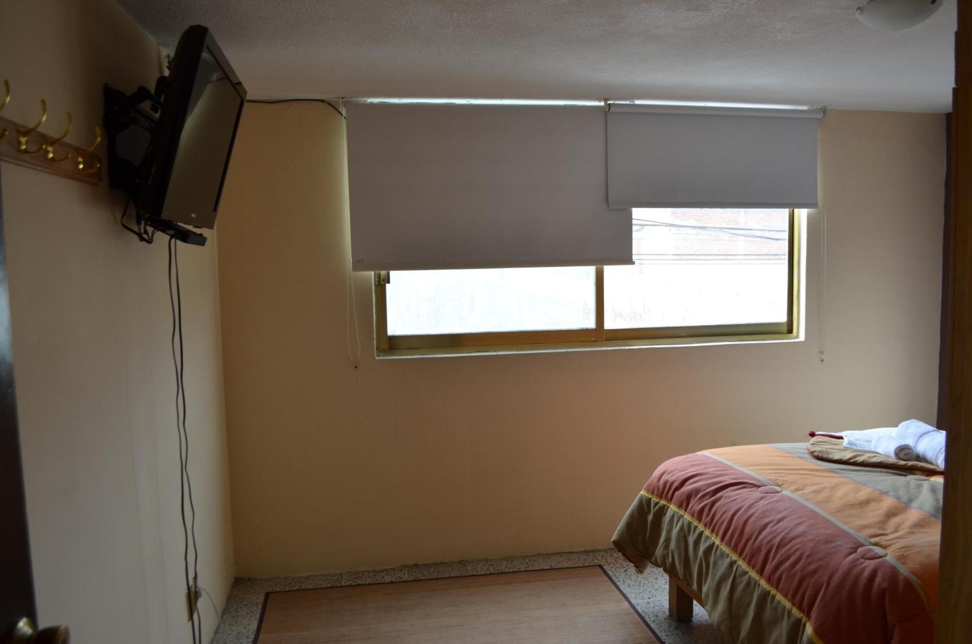 Hotel Tolotzin Toluca Habitación foto